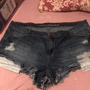 Vanilla Star high low shortie